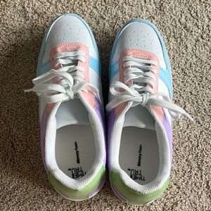 Women’s Painted Shoes